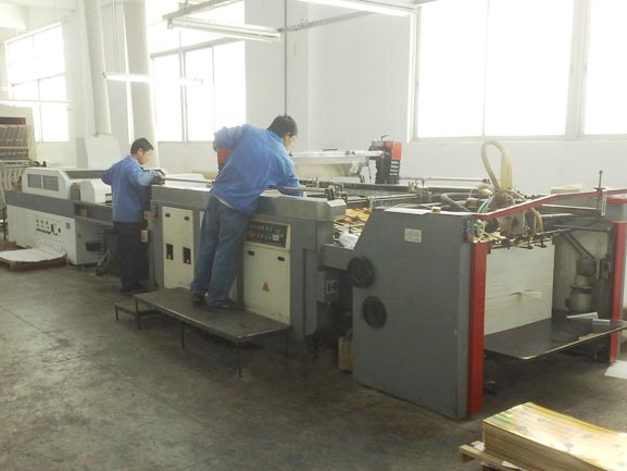 Automatic screen printing machine